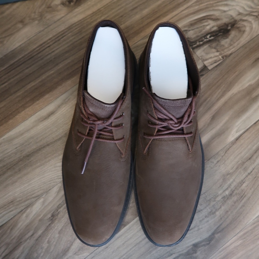 Timberland brown waterproof chukka